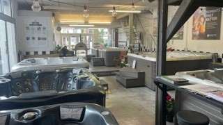 Hot Tub Showroom Near Kidderminster