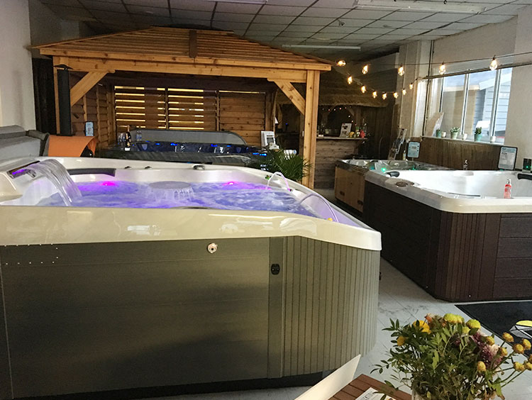 Hot Tub Dealer in Birmingham